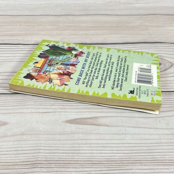 Ghosts of Fear Street #14 Body Switchers Outer Space RL Stine 1996 1st Edition - Picture 6 of 11